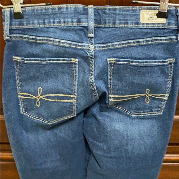 Levi’s - Picture 6 of 6